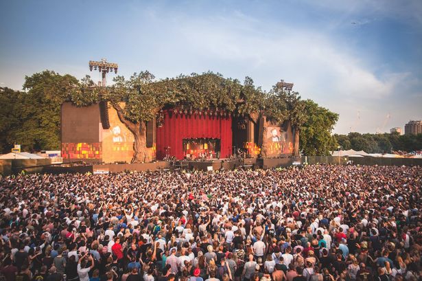 ce sont les festivals du royaume-uni les plus connus 